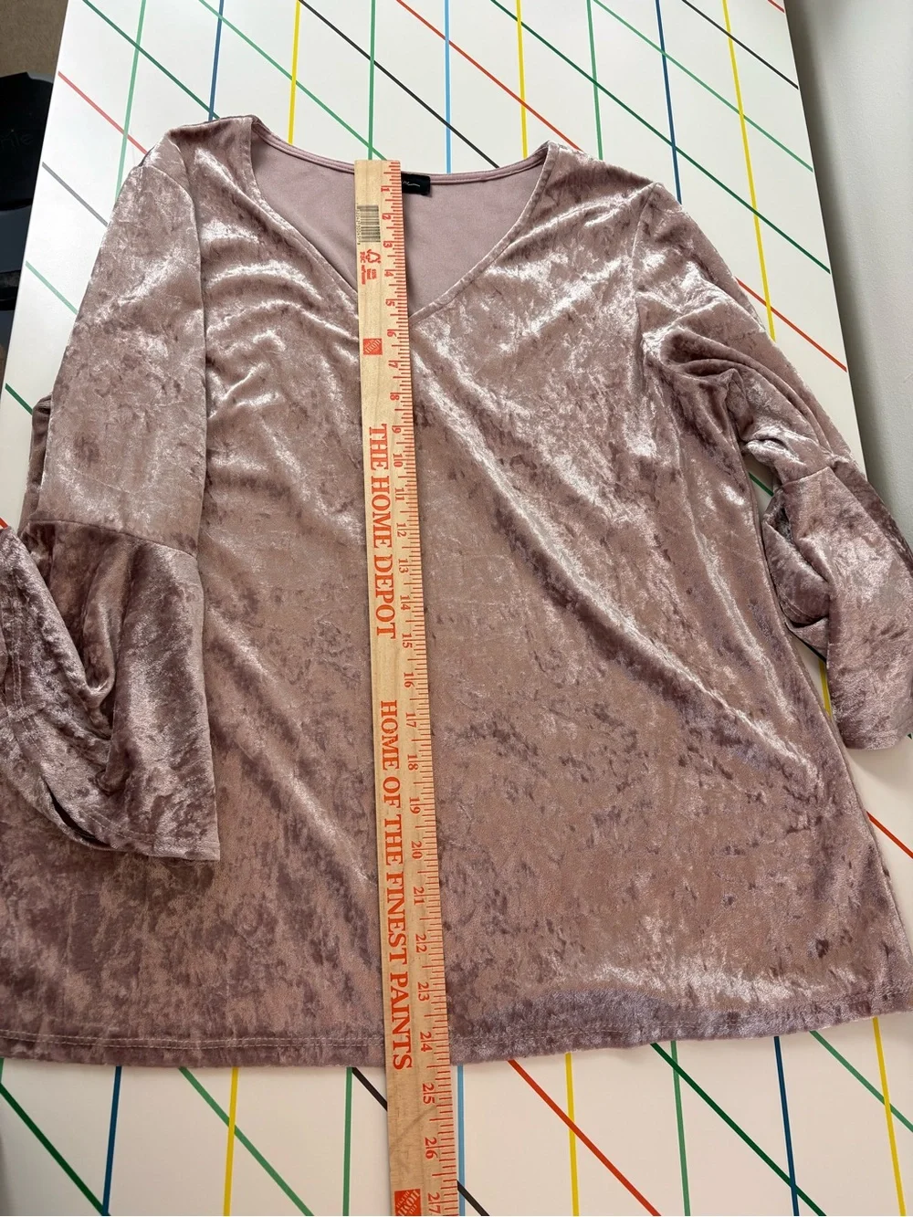 Crushed Velvet V-Neck Bell Sleeve Tunic in Dusty Rose Bell Sleeves Faircore Whim - Picture 6 of 6